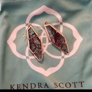 Kendra Scott Bexley earrings in Navy Crackle